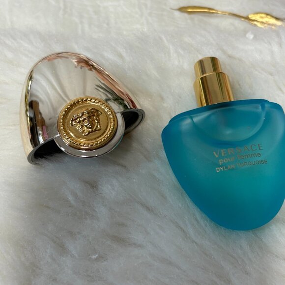 Versace Dylan Turquoise Ovetto Spray New - Picture 4 of 4